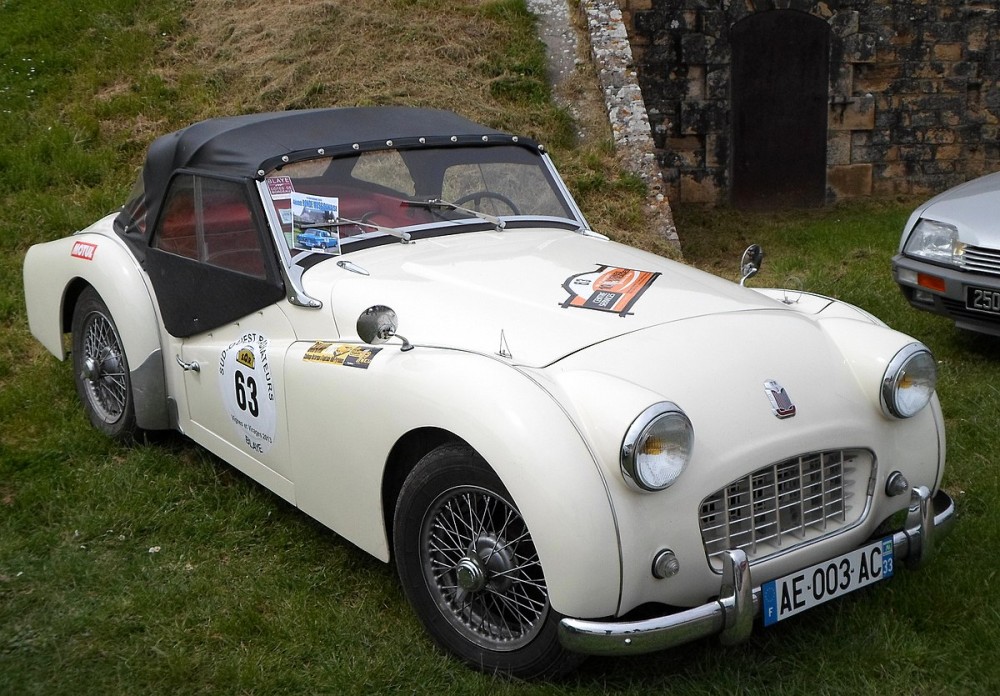 Triumph_TR3_Blaye_2013_01.JPG