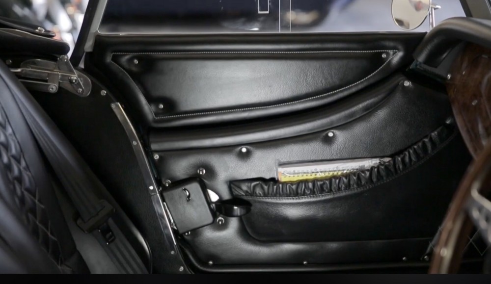 Doublage intérieur portiere copie.jpg